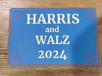 Harris Walz 2024 sign