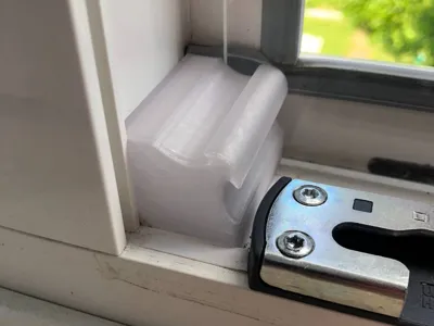 Midea PortaSplit Plexiglass Clamp Block