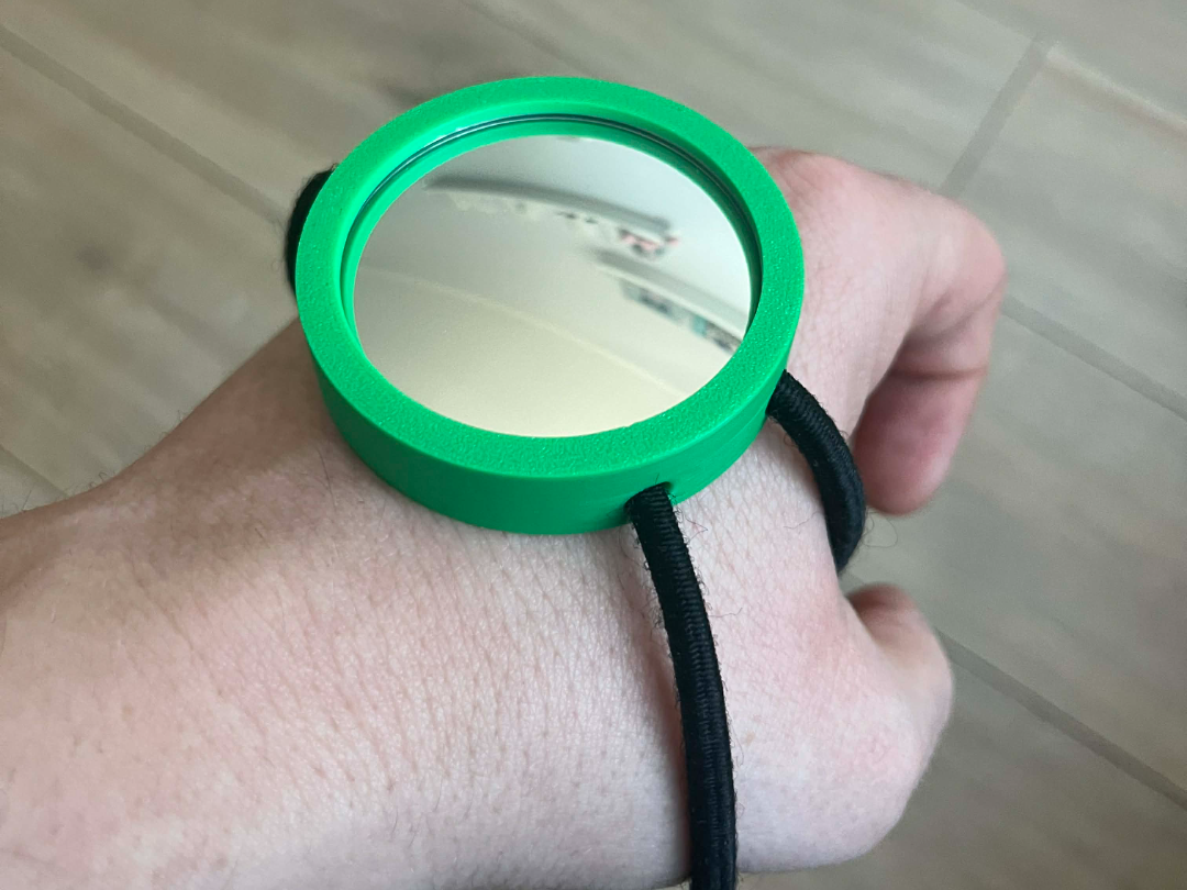 Diving mirror / scuba mirror on hand 