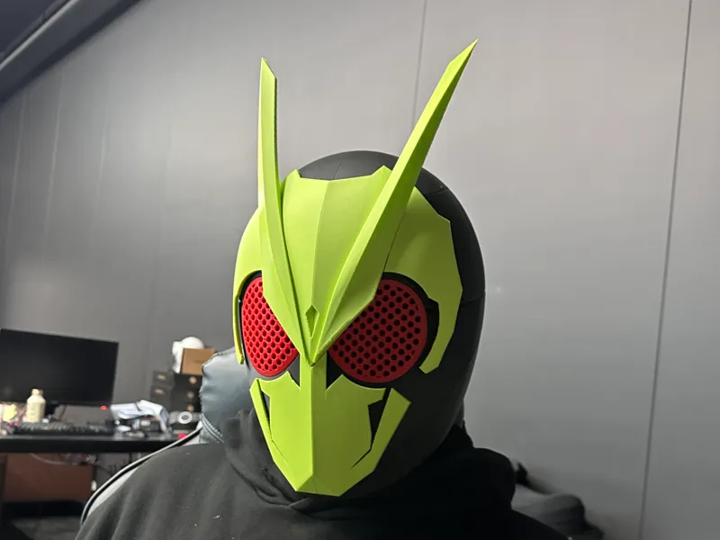 Kamen Rider Zero-One Helmet – [No Ams]