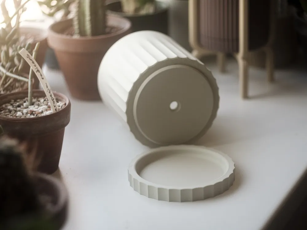 Modern ribbed plant pot with drip tray by Adam MakerWorld: Download ...
