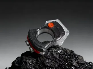 解压EDC辰光联名指虎破窗器