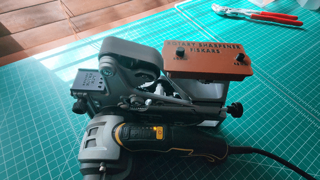 KEN ONION FISKAR ROTARY BLADE SHARPENER (MK.2)