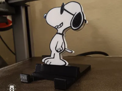 Snoopy sunglasses cell phone support