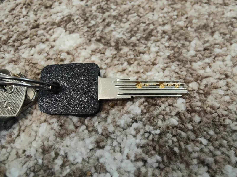 Titan i6 key tag