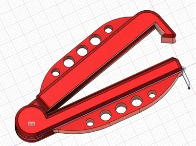 Reinforced anti-crease bag clip