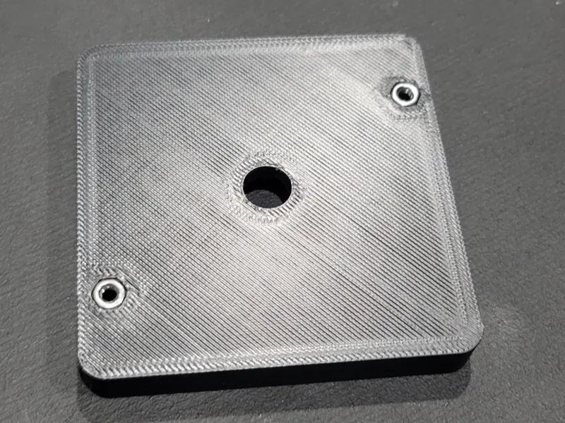 Simucube 2 Pro E-Stop Aluminum Ext. Mounting Plate