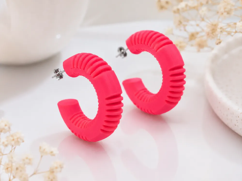 Pendientes: small hoop earrings. Referencia del modelo original.