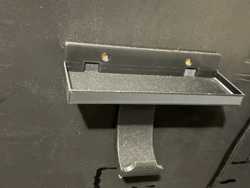 Nintendo switch wall mount, with controller mount