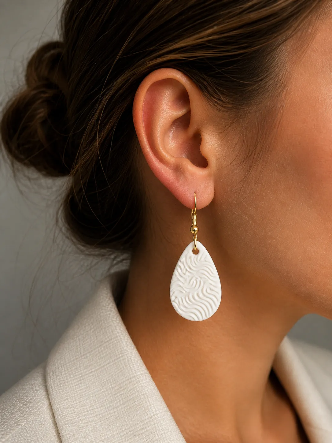 Minimal Wave Earrings view 3