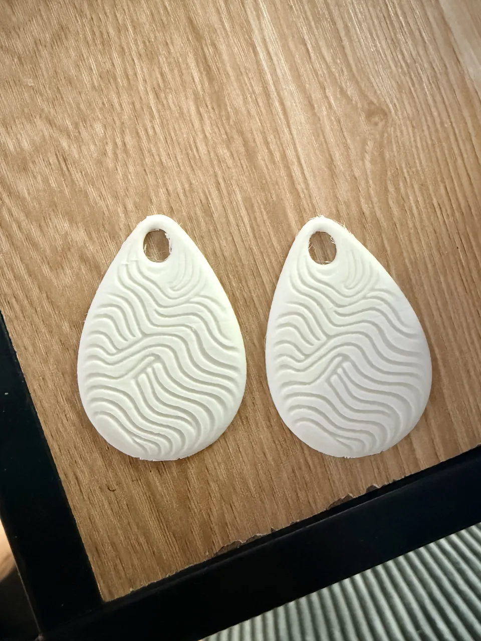 Minimal Wave Earrings view 2