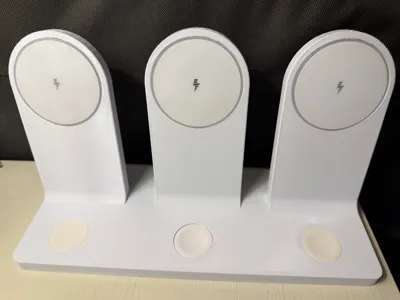 Apple Charger Stand: 3 Iphones 3 Airpod/Watch