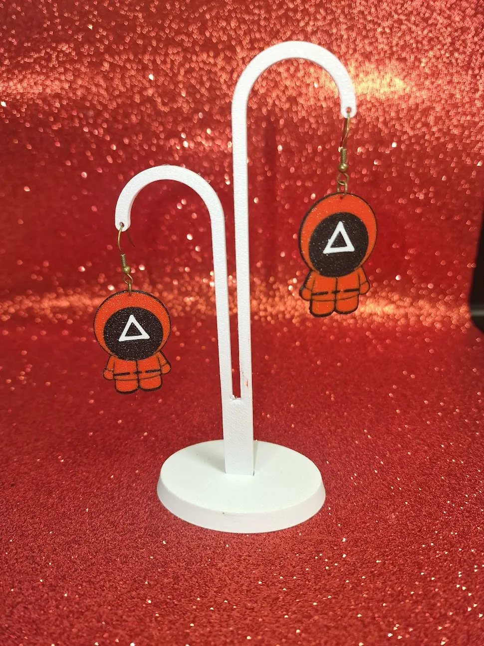 Squid game earrings view 3