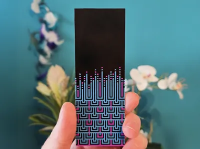 Bookmark Neon-Pattern Scales