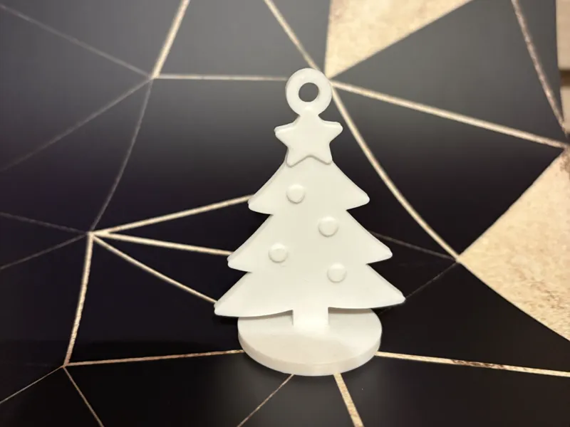 Christmas tree with pendant and stand options