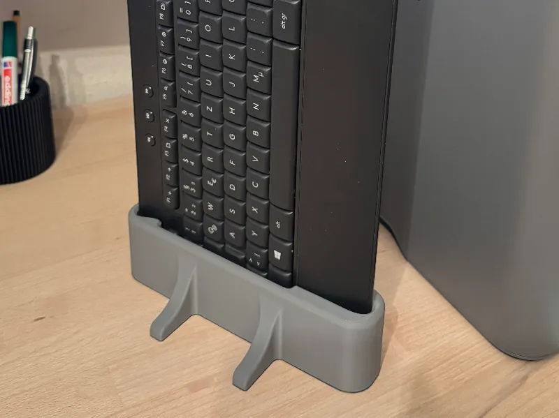 Logitech Keyboard K540 Stand