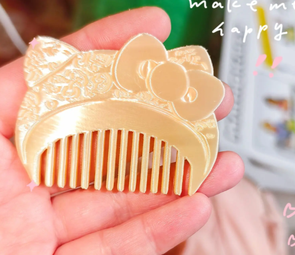 Miniatura 3 do modelo 3D Hello Kitty kitty猫k t猫凯蒂猫黄金风格梳子