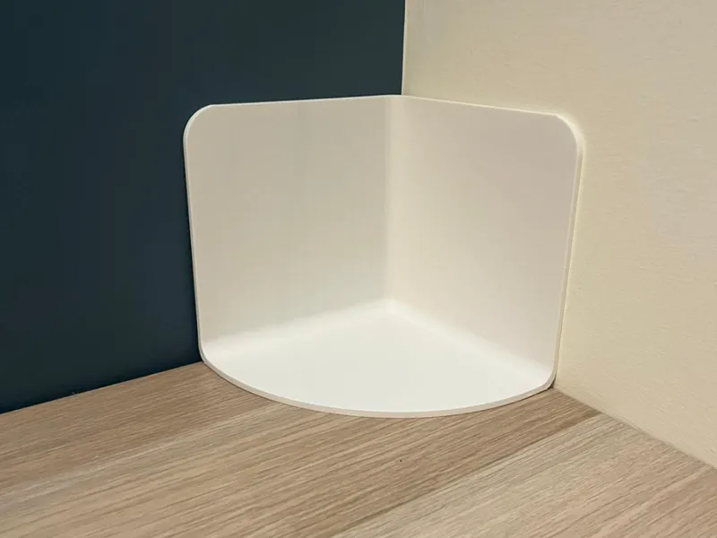 Curved Mini Photo Booth for Model Photography