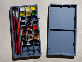 Portable watercolor palette 30 standard half pans