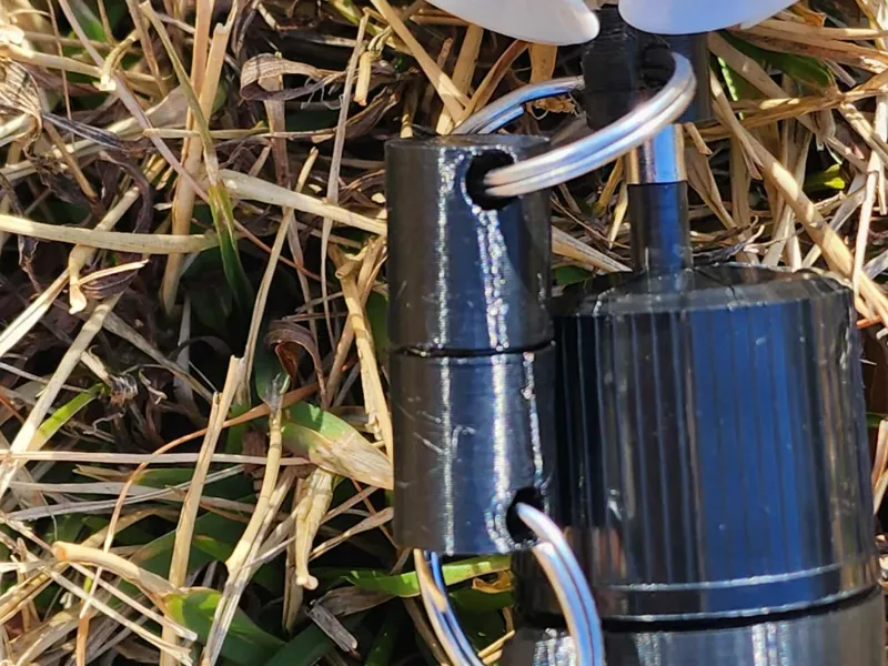 Max Discstance Magnetic Clip Disc Golf Retriever 