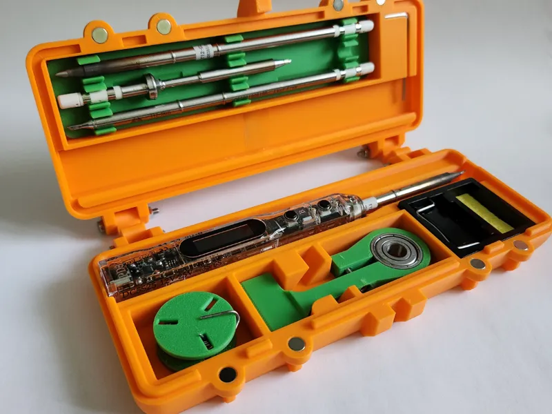 SolderingIron SEQURE SI012 Pro - case with magnets
