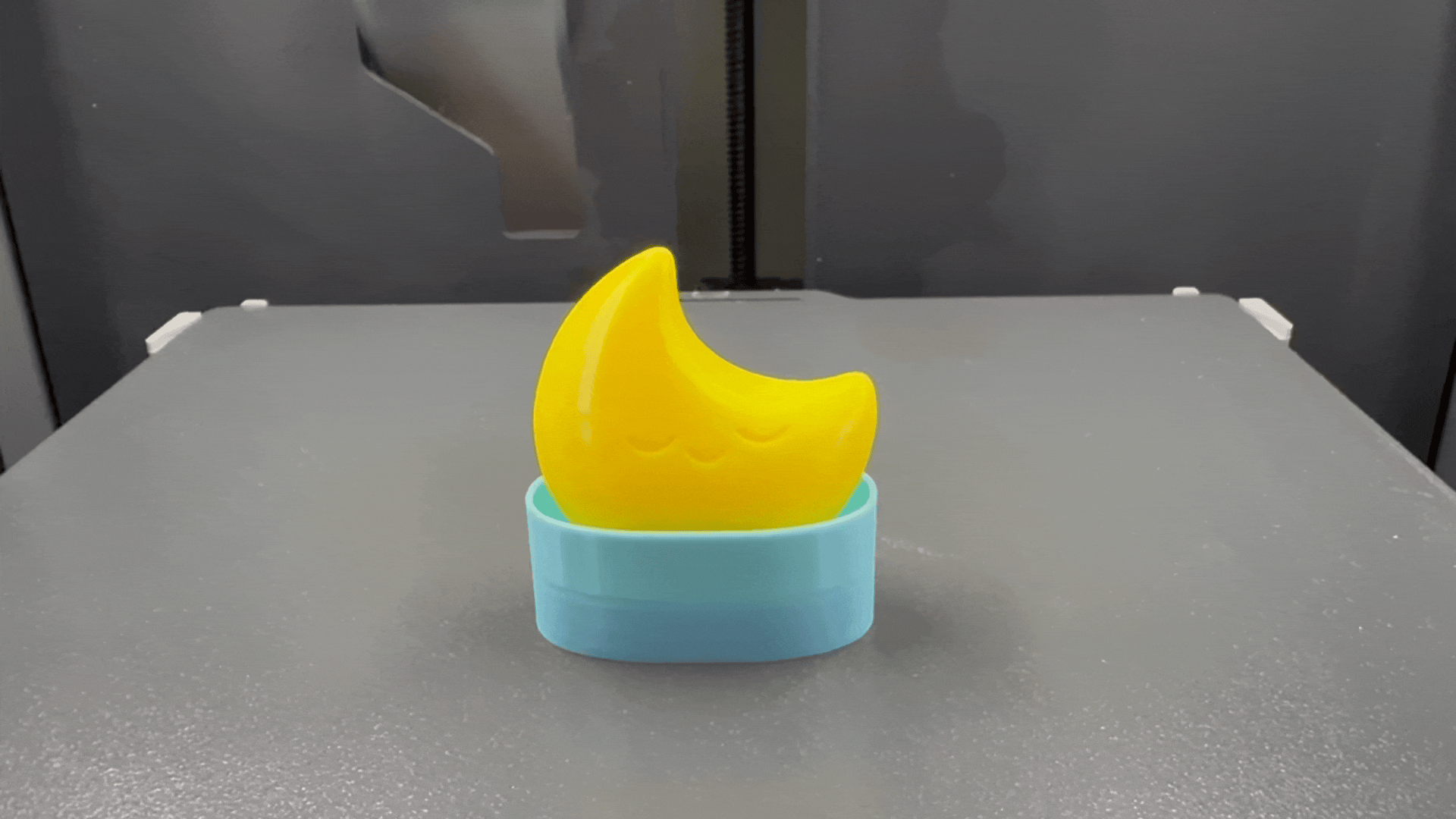 Sleepy Moon Fidget Clicker