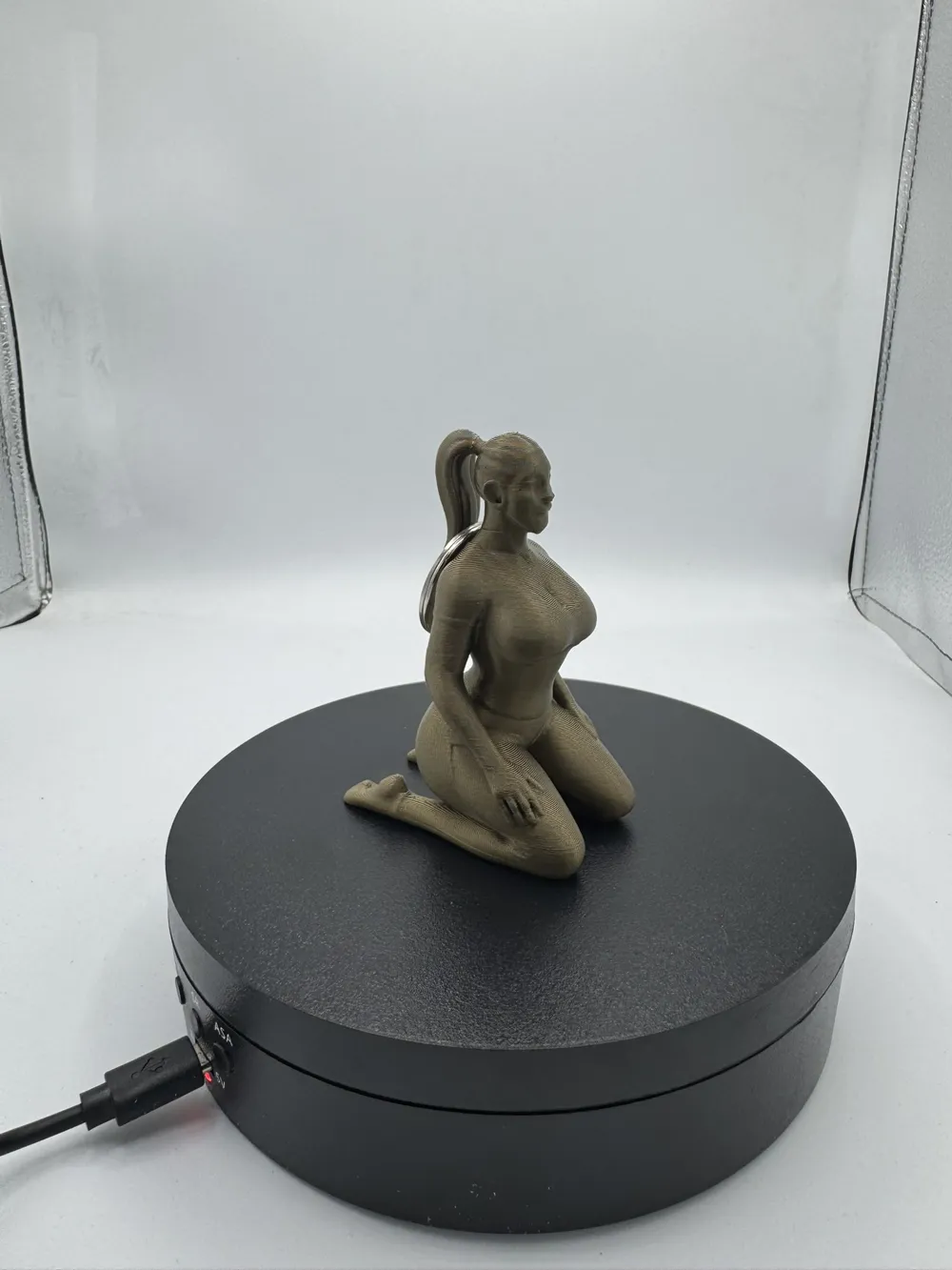 Kneeling Girl Keychain by WispHollow MakerWorld: Download Free 3D Models