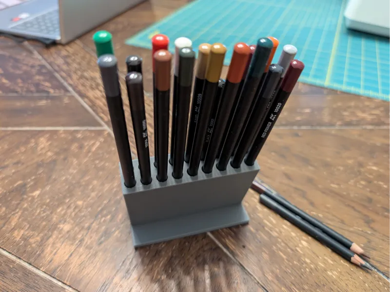 Weathering Pencil Holder