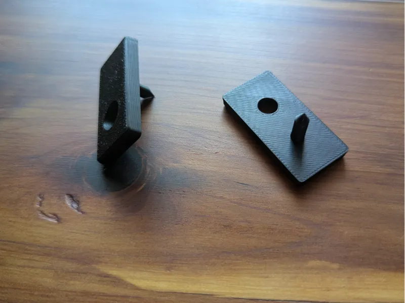 80 Series Land Cruiser Visor Clip Blank Delete