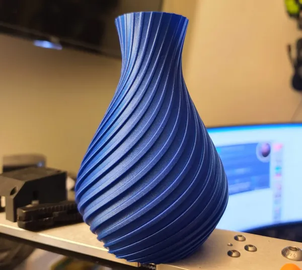 https://makerworld.bblmw.com/makerworld/model/US22735a27dd0cf2/design/2023-09-22_3404a75a3de8f.webp