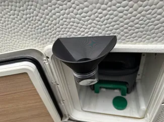 Thetfordt C402x Trichter Toiletten Spülwasser