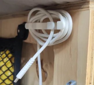 Cable holder