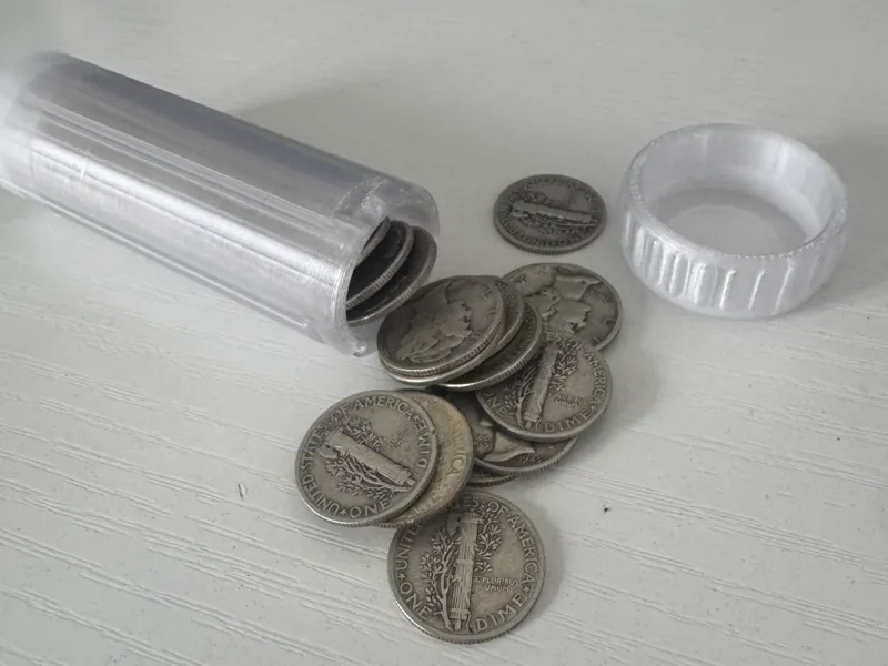 Dime Coin Roll Locking Container