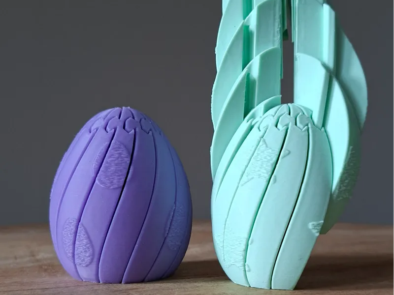 Twisty slime Easter egg fidget toy 