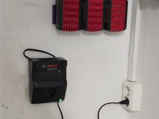 Bosch GAL 12V-40 charger wall mount