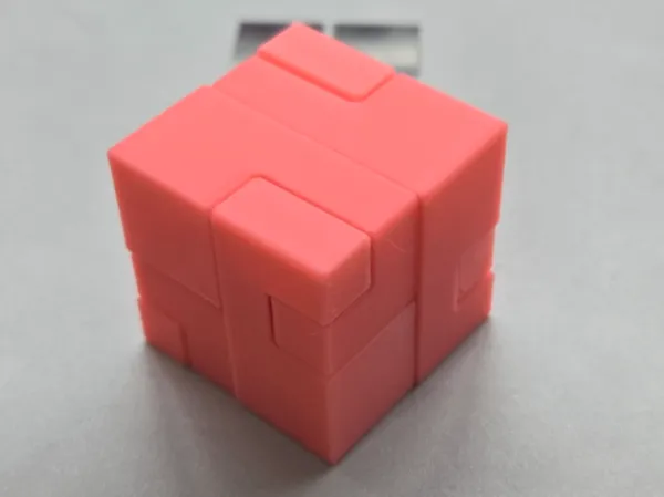 Cube apparemment impossible