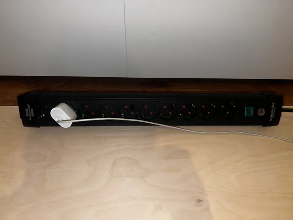 https://makerworld.bblmw.com/makerworld/model/US229c0131399df4/design/2025-11-25_48b61f45d9ae3.jpg