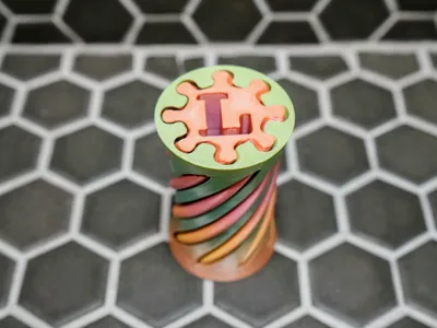 Spiral Fidget Internal Letter L Passthrough 