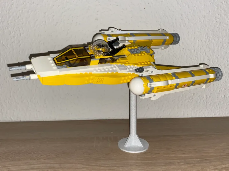 Starship Stand Legocompatible