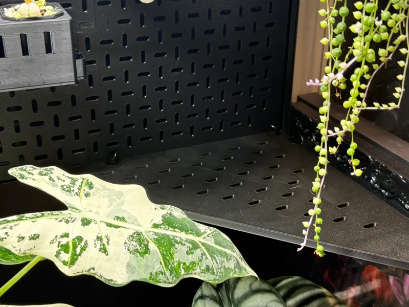 Quarter Vented Shelf - Rudsta Wide & Milsbo Tall