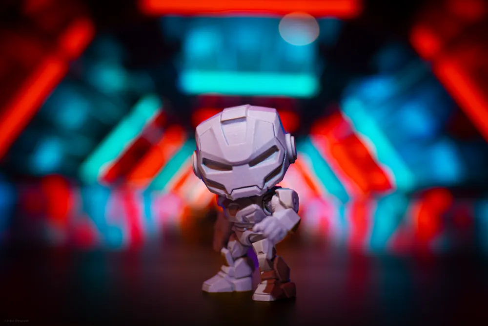 Special Design Fully Movable Titan Man Figure Collectible Figurine and Ornament