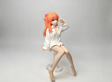 Accesorio para impresora 3D: EVA 明日香 慵懒白衬衫坐姿摆件 无需AMS 多色分件打印 带底座 — vista de referencia 3
