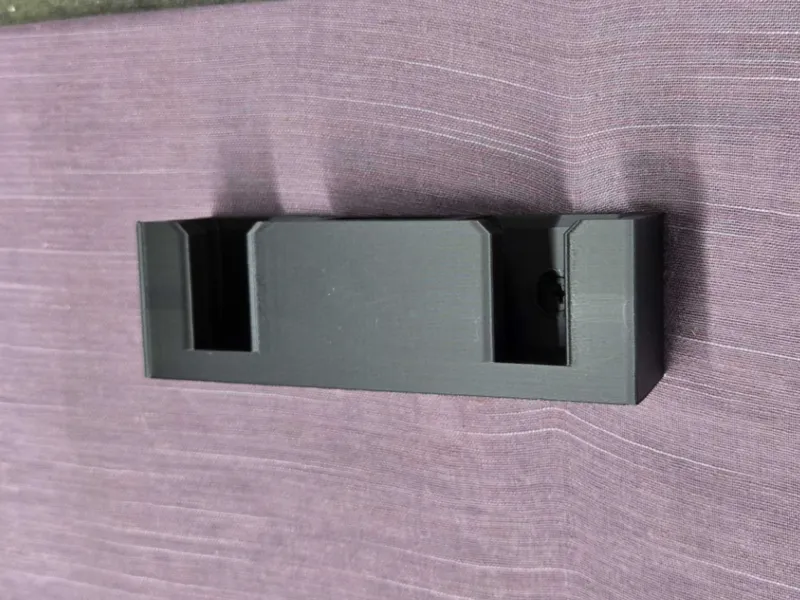 Millennium Falcon Wall Mount (bricks)