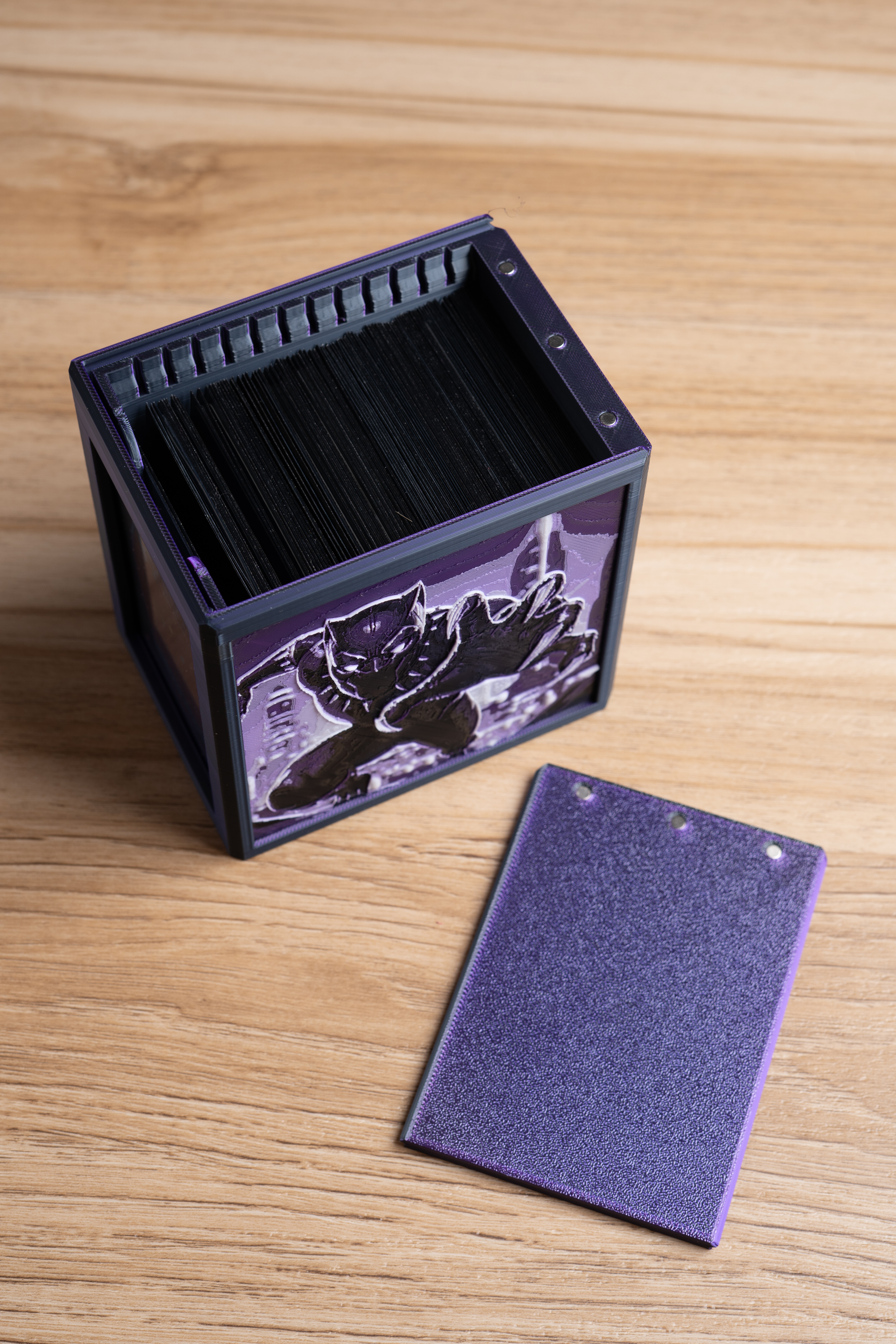 Deckbox de MTG Pantera Negra - 135 Cartas Com Sleeves - Modelo