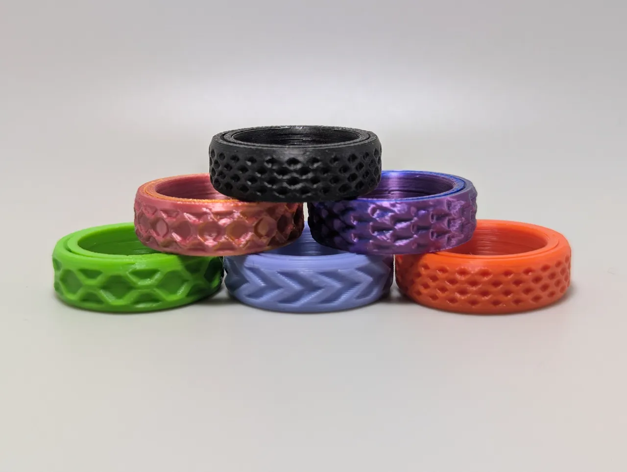 Customizable Ring Fidget Spinner view 2