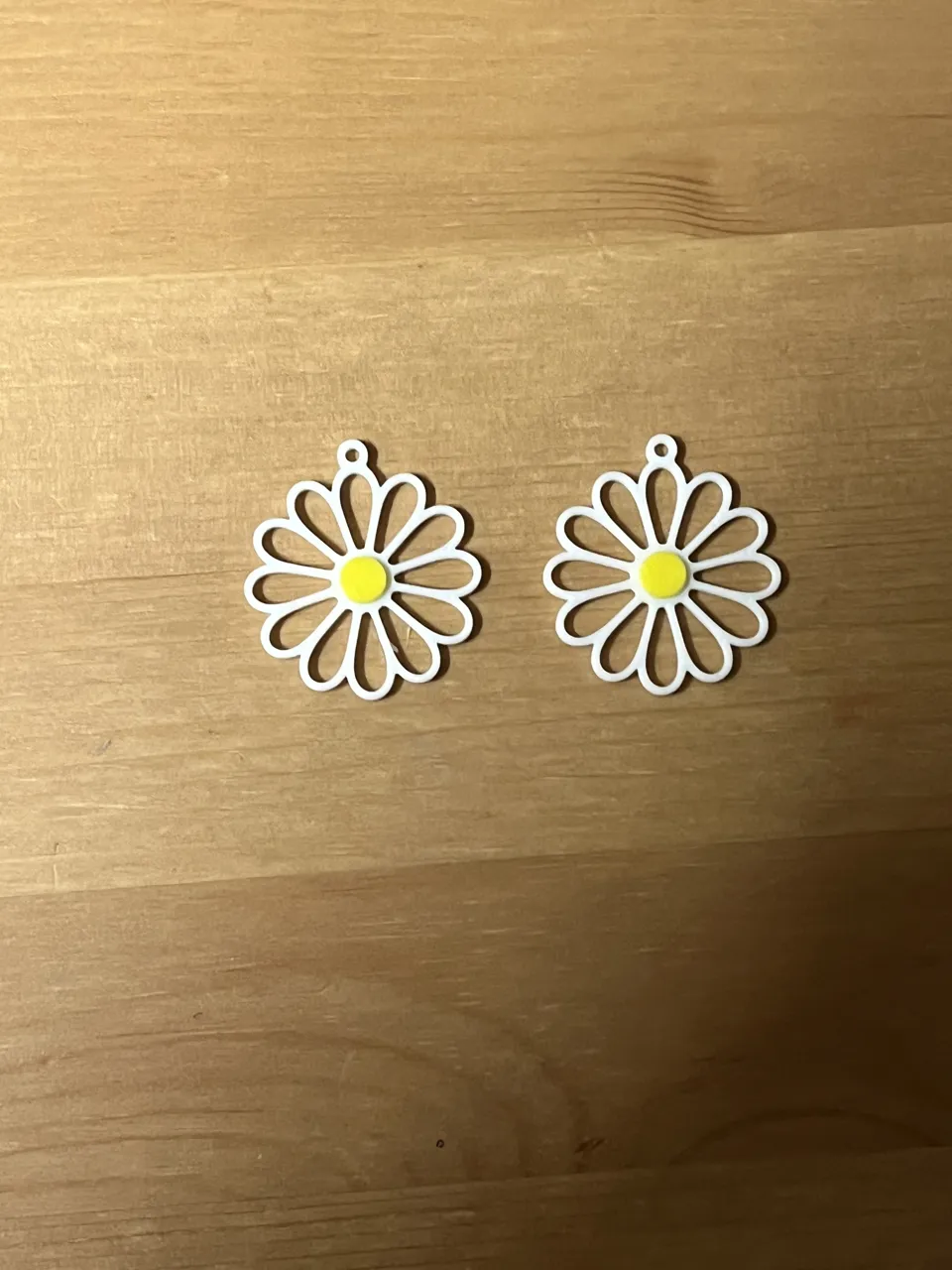 flower earrings view 2