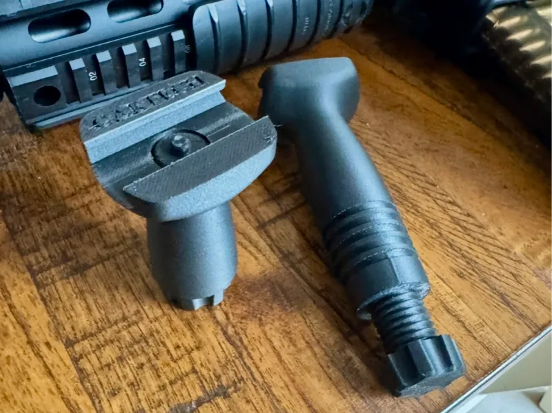 KAC-LIKE VERTICAL GRIP