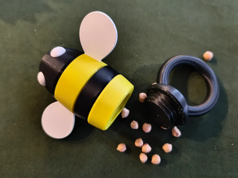 Baby / newborn Rattle , cute BEE
