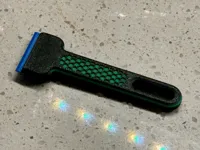 coloured with red/green to tell if orientation is correct