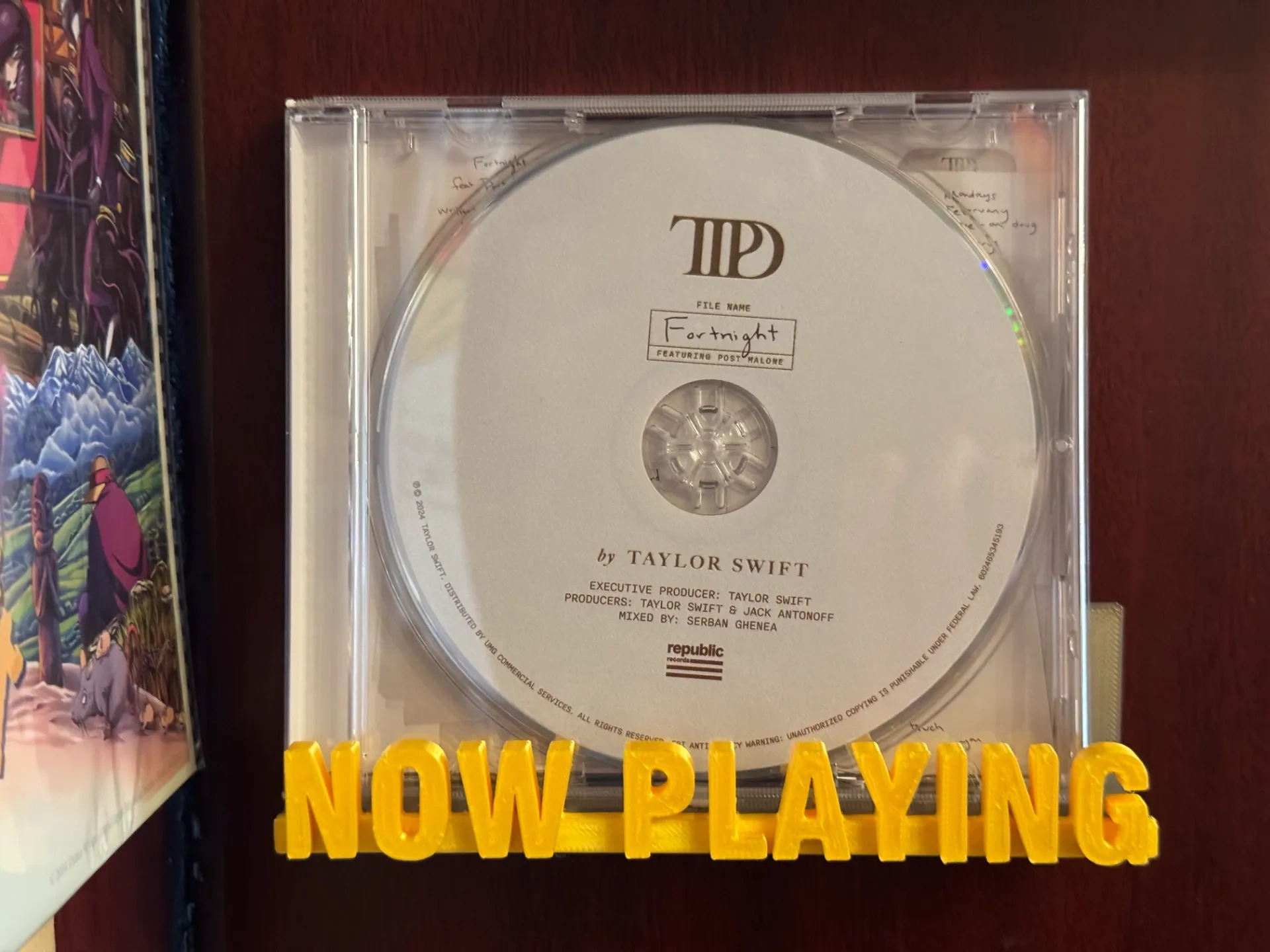 Miniatura 1 do modelo 3D NOW PLAYING“正在播放”cd架黑胶架
